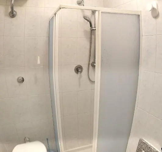 Castle Area Old Town Flat With Terrace And 2 *