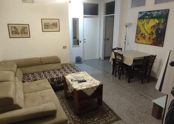Апартаменты Castle Area Old Town Flat With Terrace And 2 Бари