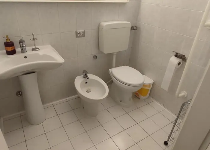 Castle Area Old Town Flat With Terrace And 2 Апартаменты Бари